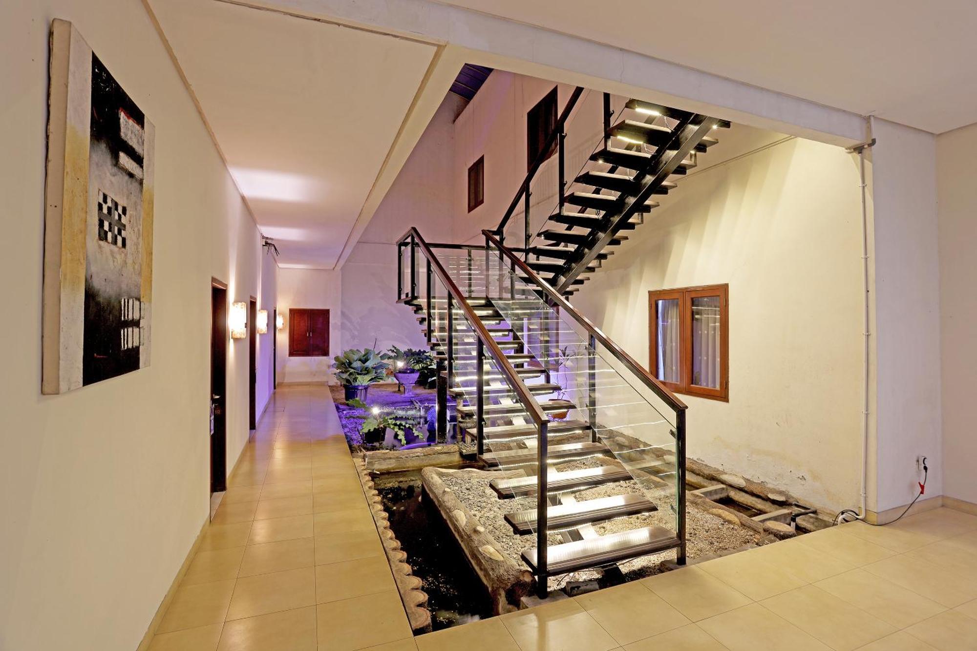 Jambuluwuk Residence Pakubuwono Giacarta Esterno foto