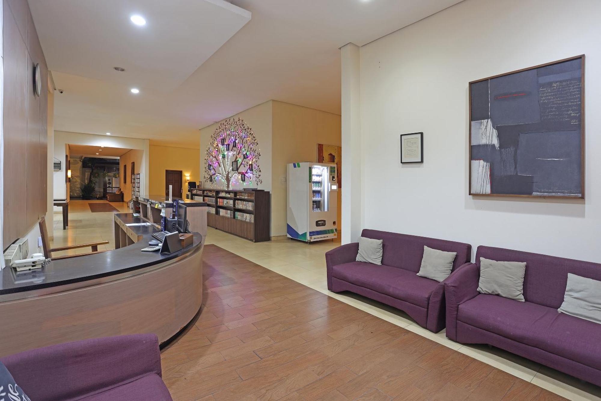 Jambuluwuk Residence Pakubuwono Giacarta Esterno foto